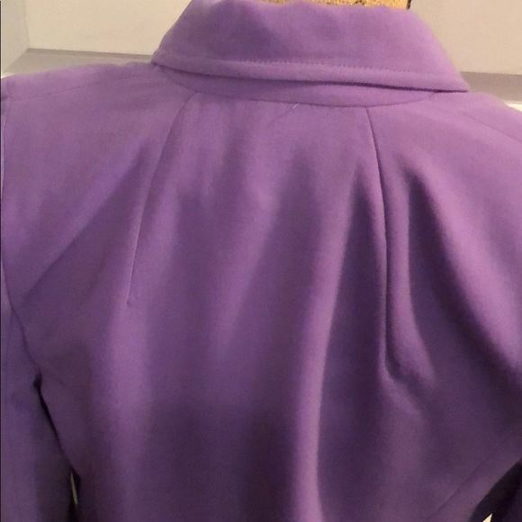 Crop Jacket - Picture 7 of 8